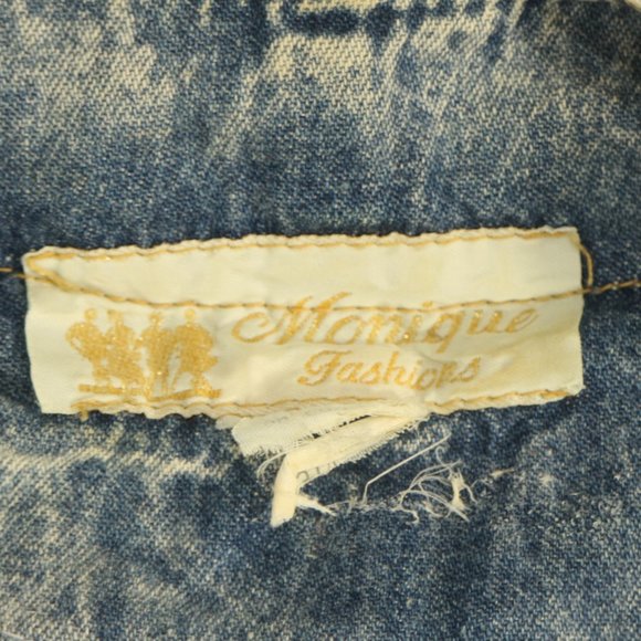 Monique Fashions Acid Washed Studded Denim Top Sz Small - Picture 6 of 10